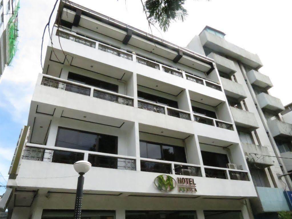 M Hotel Manila Zewnętrze zdjęcie